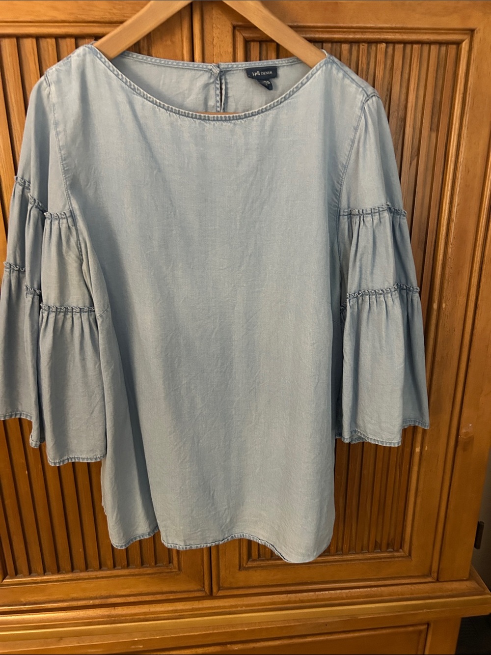 J. Jill Light Blue Tiered Bell Sleeve Blouse